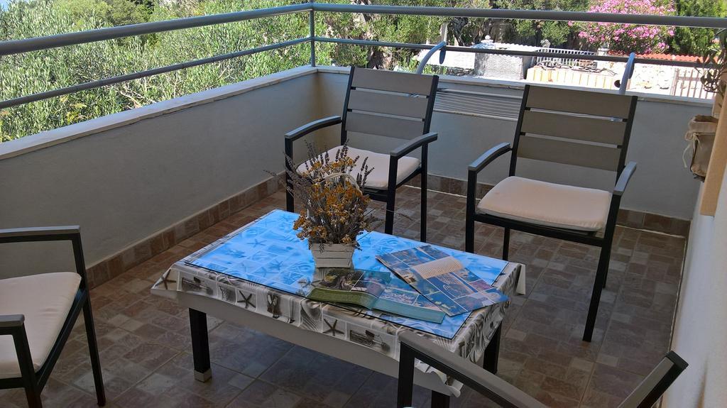 Apartments Krusvina Lun  Dış mekan fotoğraf
