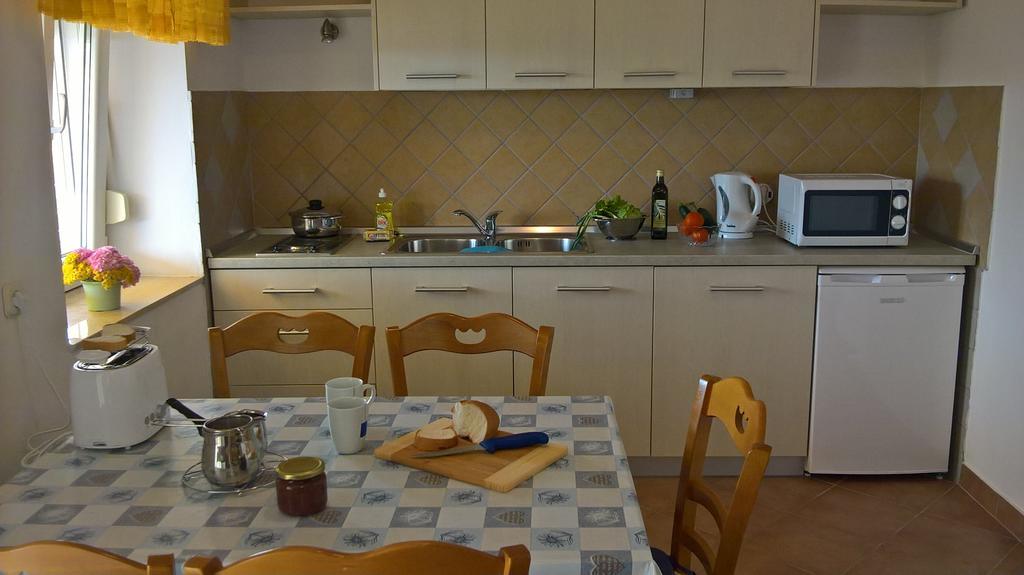 Apartments Krusvina Lun  Dış mekan fotoğraf